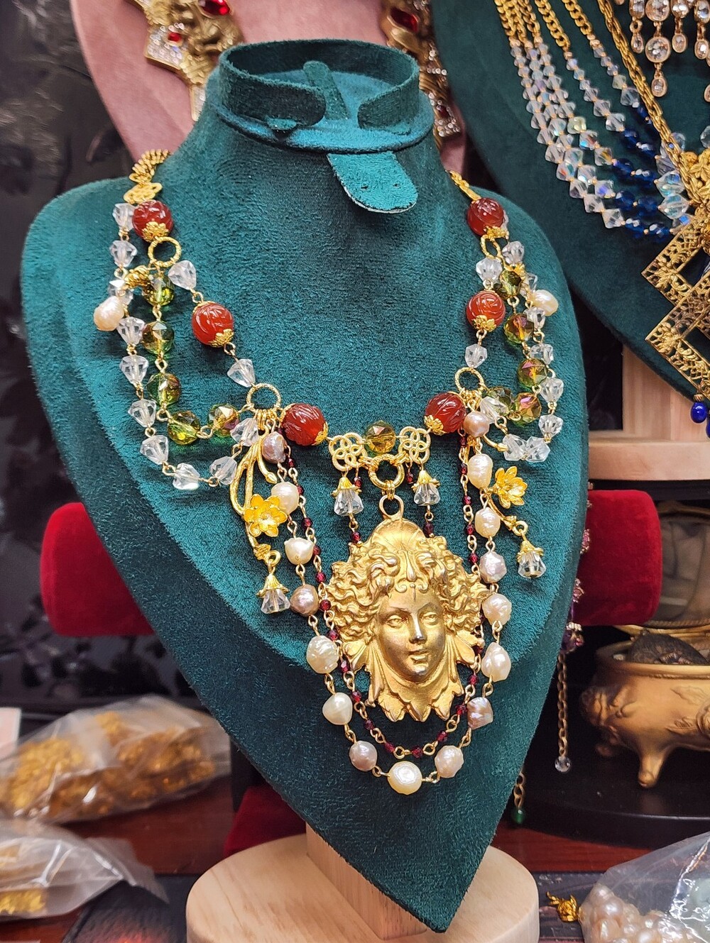Festoon Necklace Medusa Pendant Garnet Pearl Carnelian Quartz - Picture 2 of 9